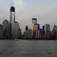 New York - Skyline sul traghetto per Liberty Island